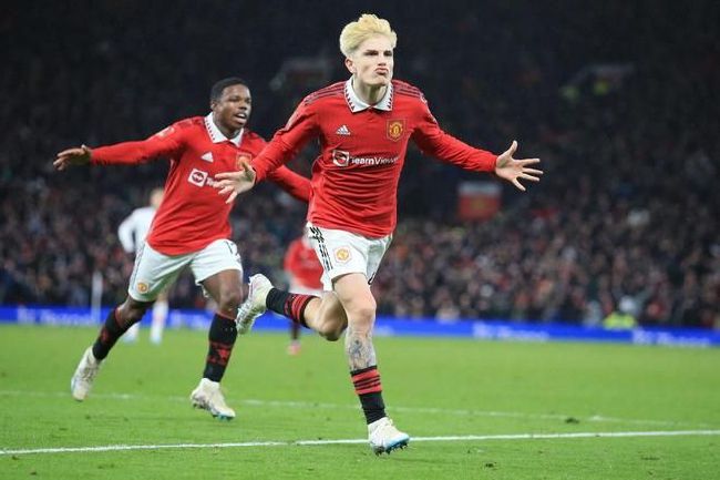 蜜桃视频中文字幕